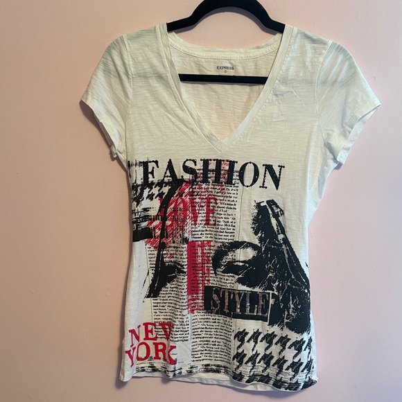Express Tops - Express White and Black Graphic V-Neck Tee
